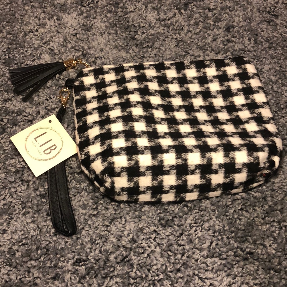 Wristlet